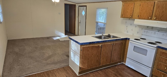 Photo - 6108 Briarwood Dr