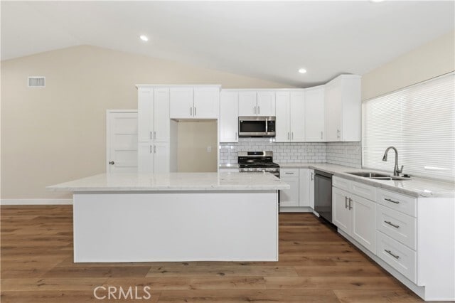 Photo - 11471 Hollyvale Ave