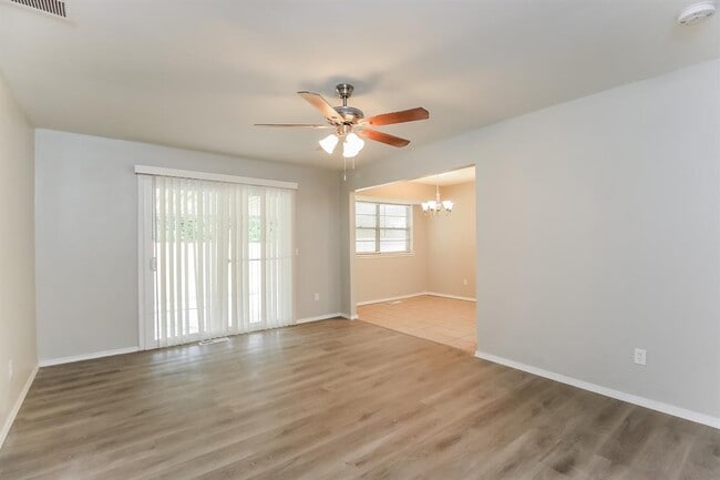 Photo - 808 Glenwood Dr