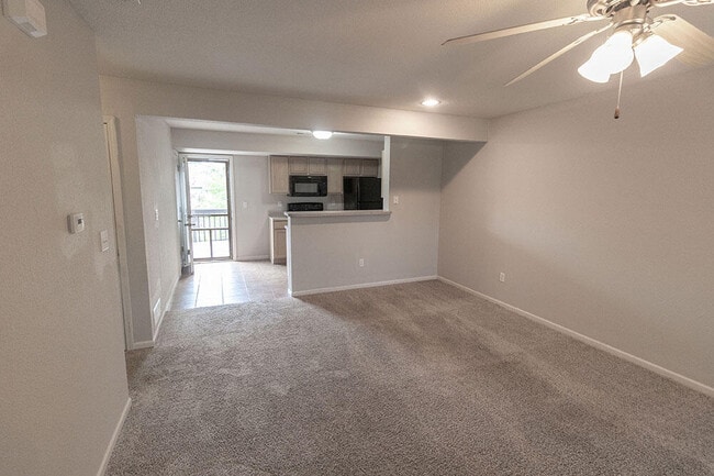 Photo - 4005 Snowy Owl Dr