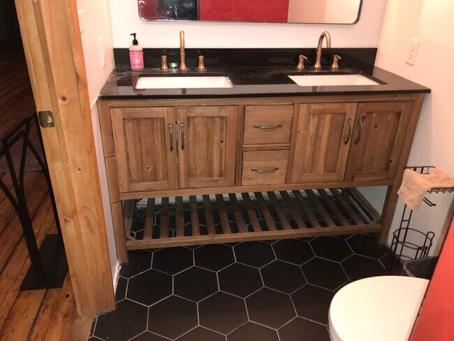 Photo - W61N397 Washington Ave Unit Loft