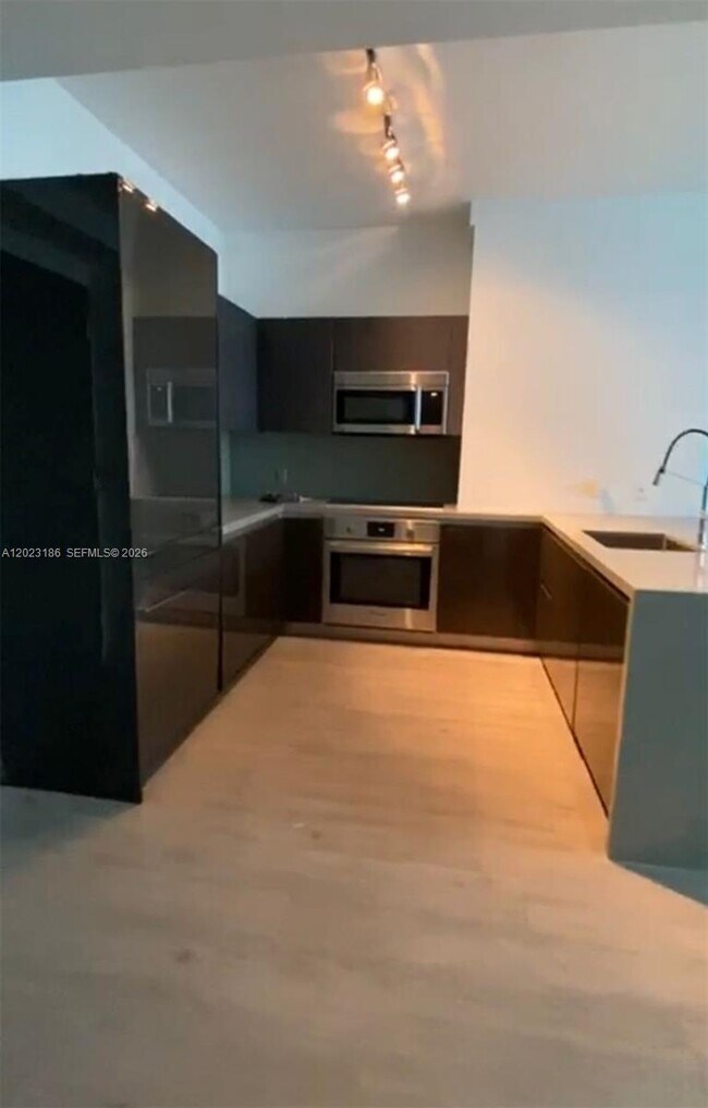 Photo - 1080 Brickell Ave Unit 2405