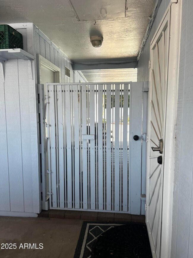 Photo - 2435 E Balboa Dr Apartamento Unidad Casita