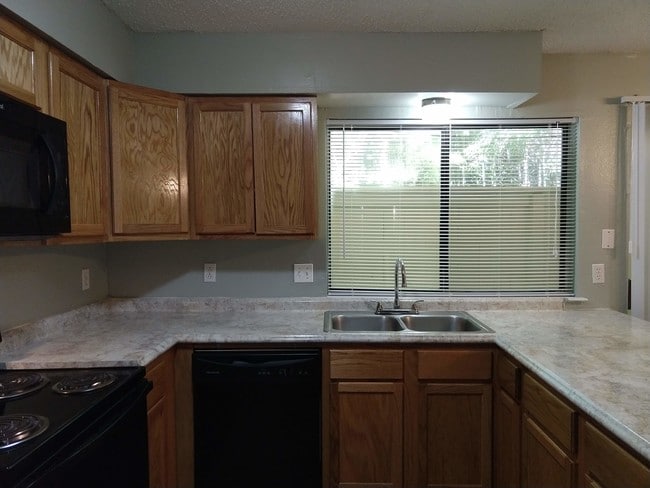 Northview Condominiums