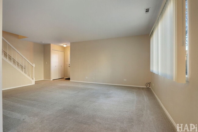 Photo - 642 Whalom Ln