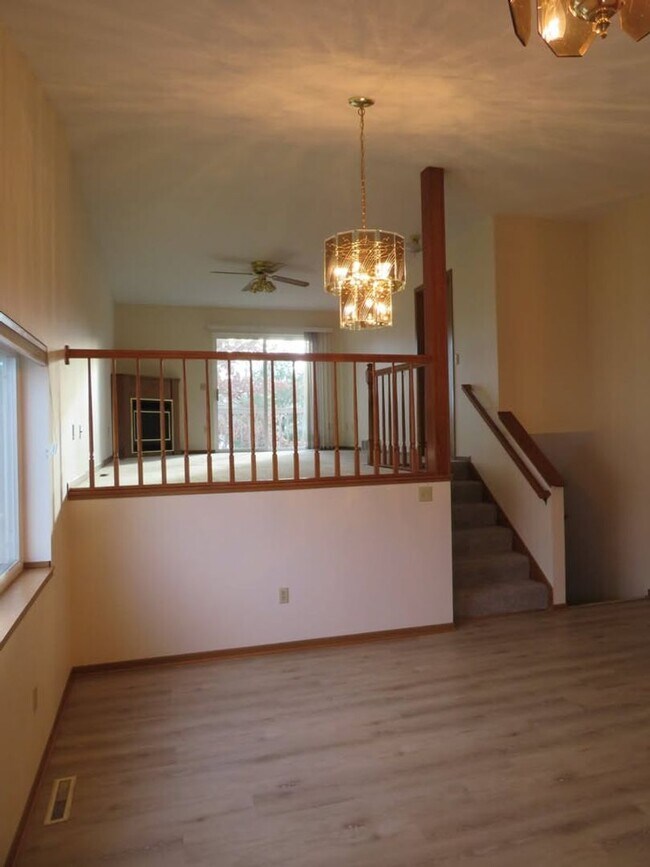 Photo - 5671 Gables Dr Unit 4
