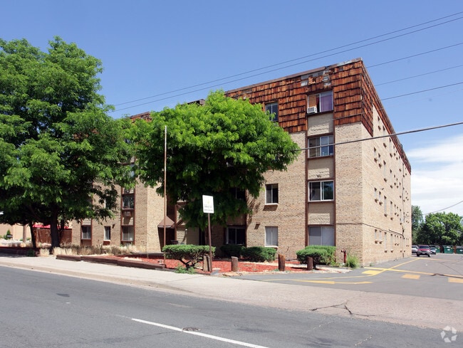 Building Photo - Berkshire Square