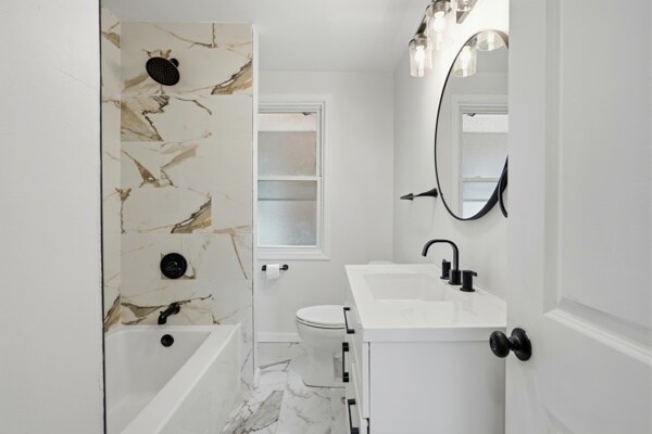 Photo - 1639 Gladstone St Unit Gladstone Property