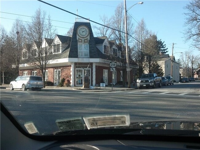 Building Photo - 1 Idlewild Unit Hudson