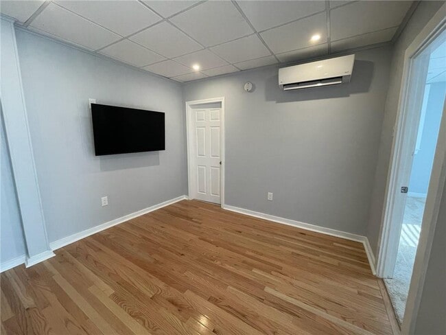 Photo - 40-40 Freebody St Unidad 207