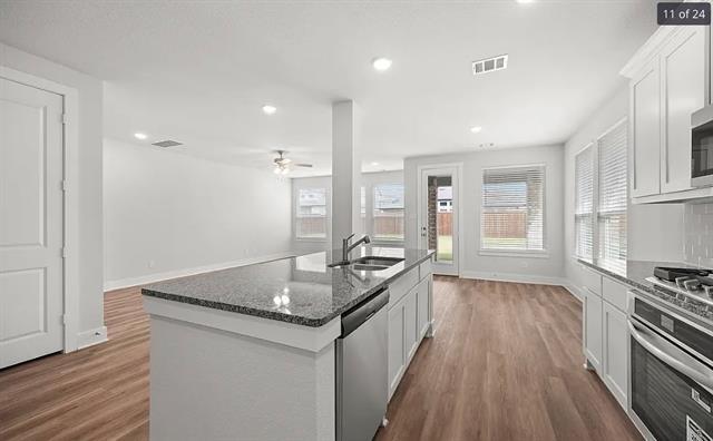 Photo - 3905 Ablon Trail