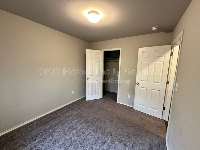 Photo - 9913 Rattlesnake Ln