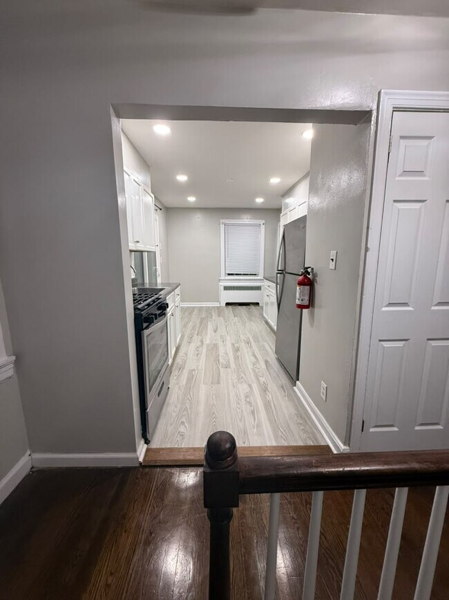Photo - 1720 Burnet Ave Unit 2