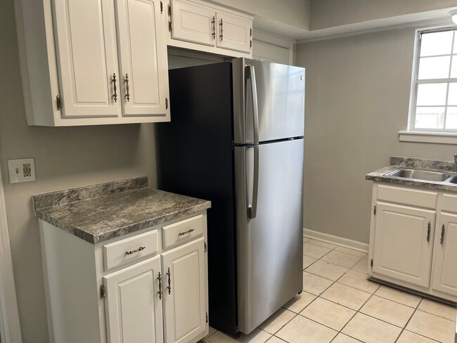 2 Bedroom Townhome in NE Jackson! - 2 Bedroom Townhome in NE Jackson!