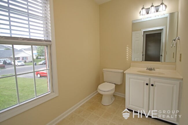Photo - Spacious Duplex Living