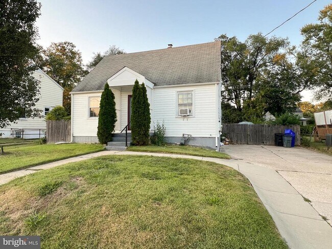 Photo - 2515 Randolph Rd