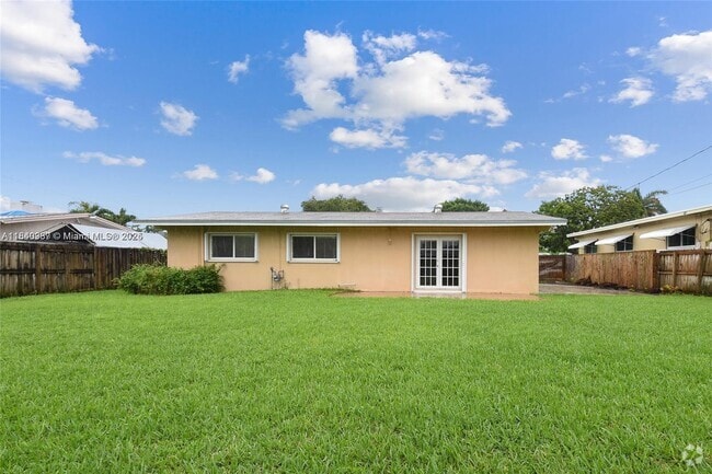 Building Photo - 20545 Leeward Ln Rental