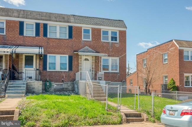 Photo - 317 Arden Rd W Townhome