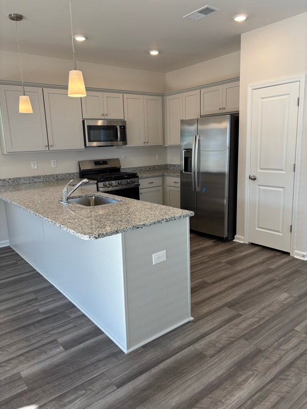 Photo - 209 Braxton Dr