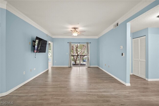 Building Photo - 11530 Villa Grand Unit 1103