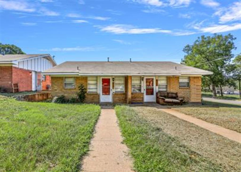 Photo - 830 W Texas St Rental