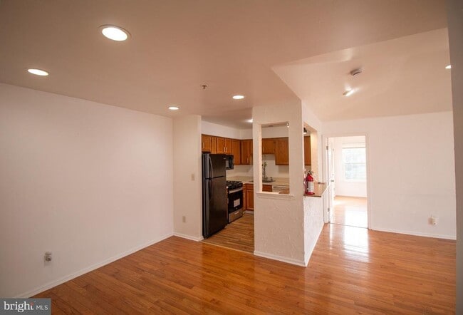 Photo - 1337 Waterford Dr