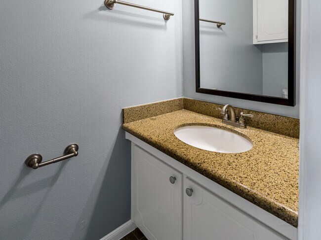 Photo - 1144 N Kirkwood Rd