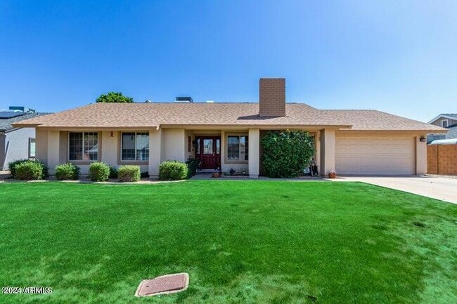 Building Photo - 2447 W Mandalay Ln