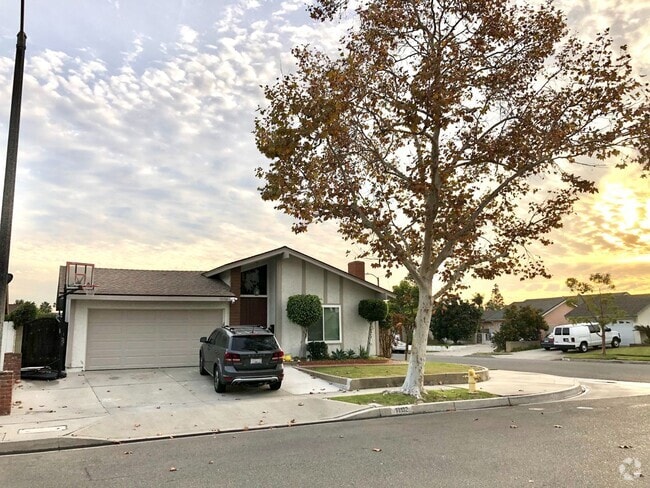 Building Photo - Lovely Cerritos Home!  ABC Unified!