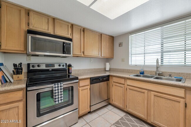 Photo - 6885 E Cochise Rd Unit 242