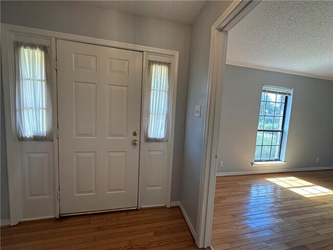 Photo - 6750 Browder Dr