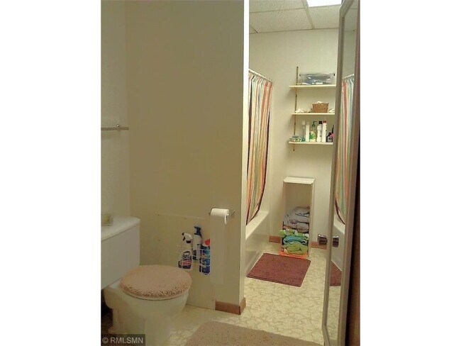 Photo - 111 1/2 N Main St