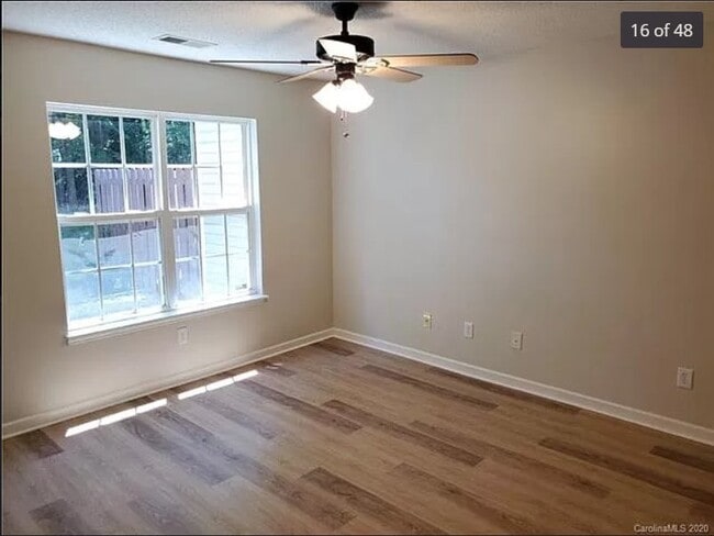 Photo - 9906 Birch Knoll Ct