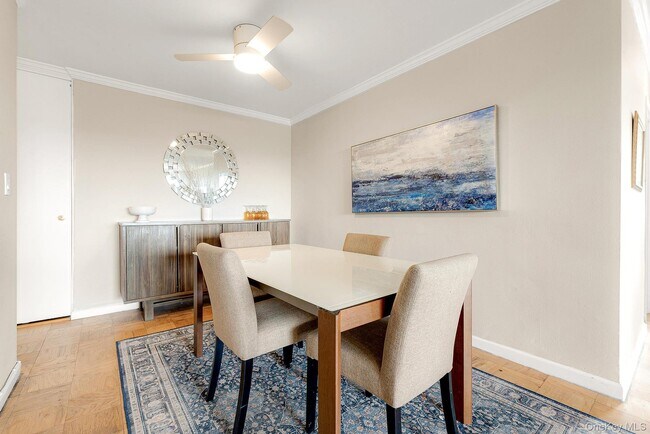 Photo - 70-25 Yellowstone Blvd Unit 11H