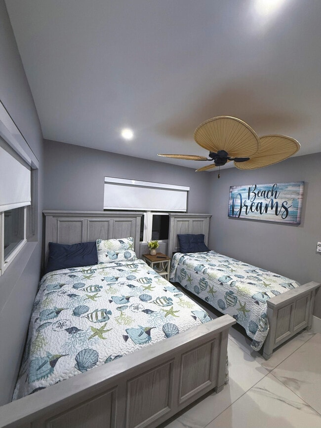 Photo - 631 NW 39th St