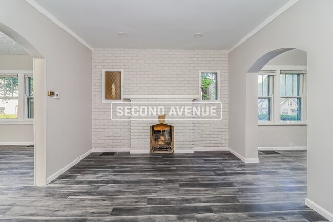 Photo - 3302 Broadwell Ave