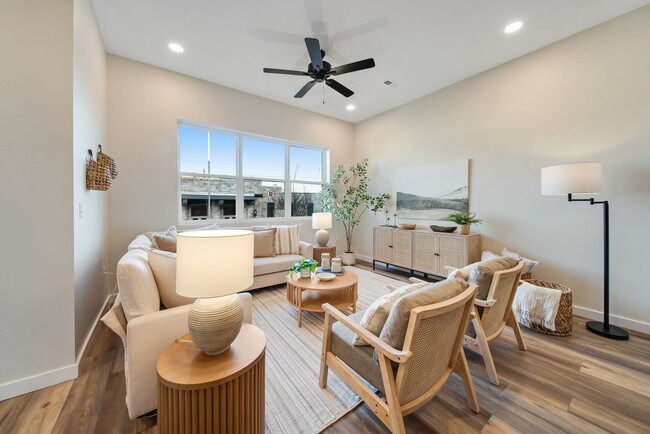 Photo - 1861 Zeta Way