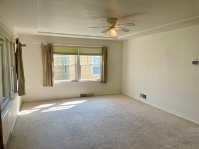 Photo - 778 4th Ave W