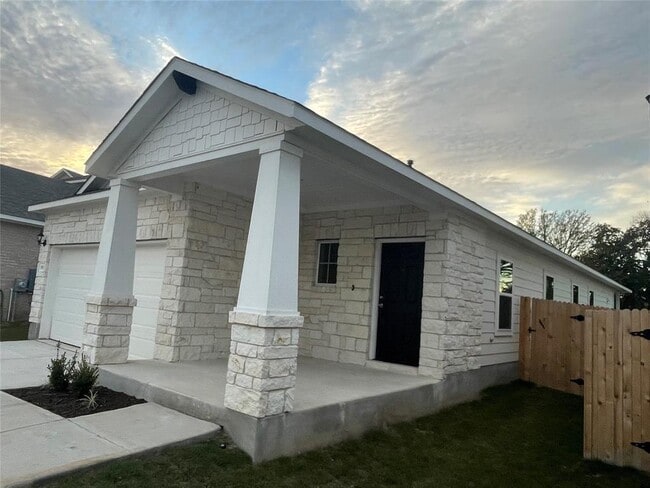 Photo - 66 Bent Trl Ln