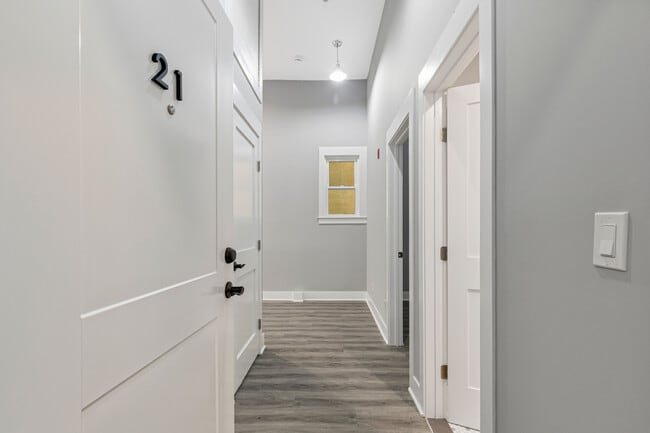 Building Photo - 47 Beekman Ave