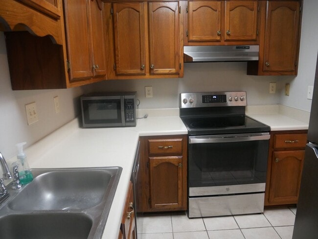 Photo - ****JUST REDUCED****1184 W E Ross Parkway ...