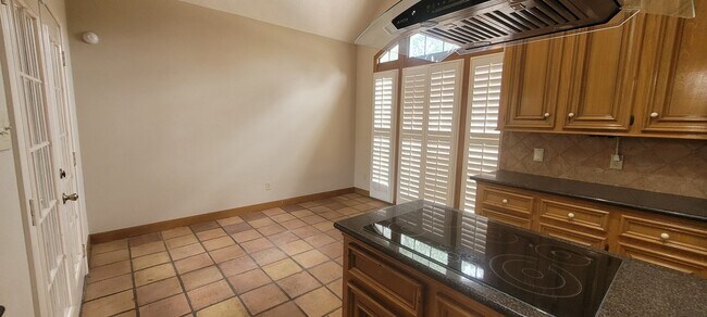 Photo - 5106 Olympia Fields Ln