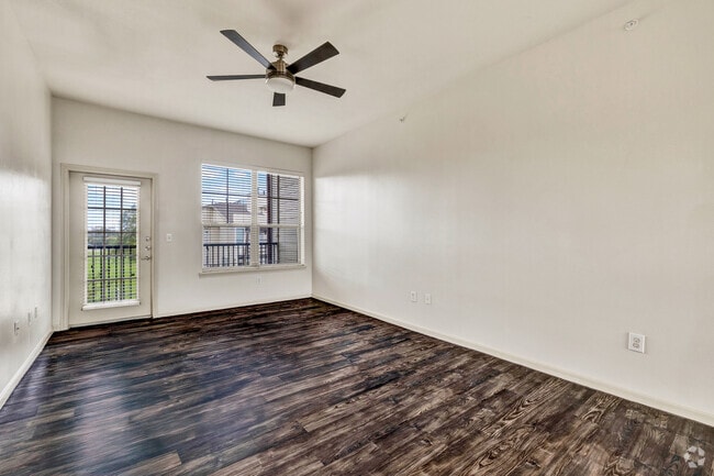 2BR, 2BA - 1,266SF - Living Room