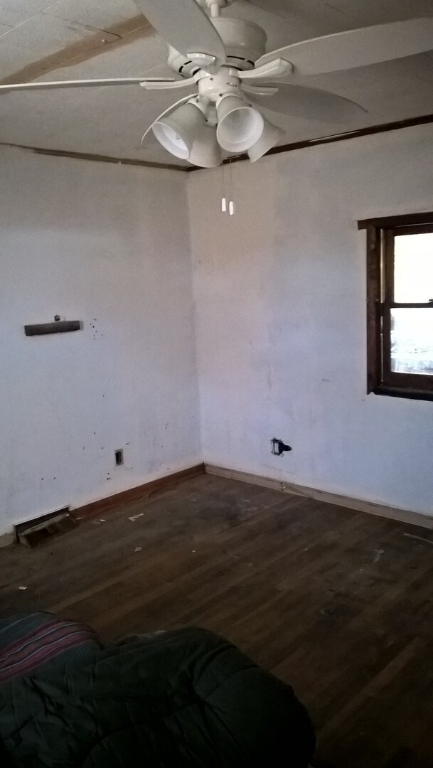 Photo - ROCKPORT, IL - Cottage on about 2 Acres In The Country - $298.37 MONTHLY / $999 DOWN