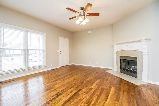 Photo - 2913 Waywood Dr