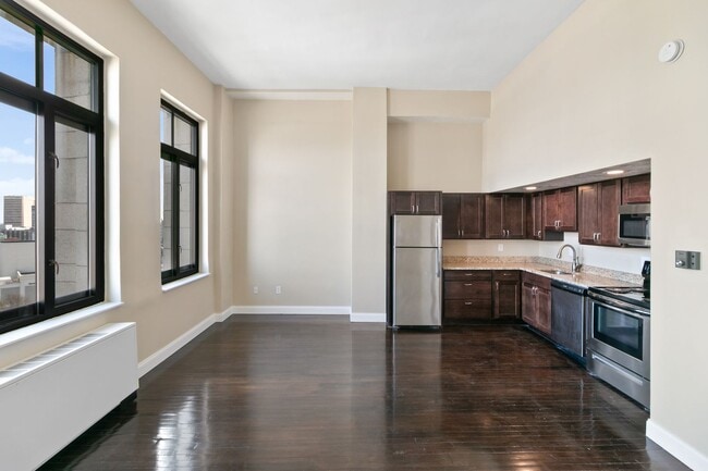 Photo - Fyfe Apartments