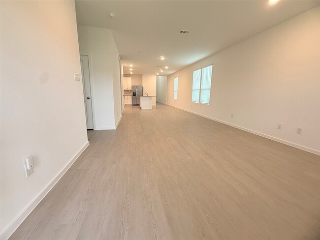 Building Photo - 24657 Monarch Forest Dr