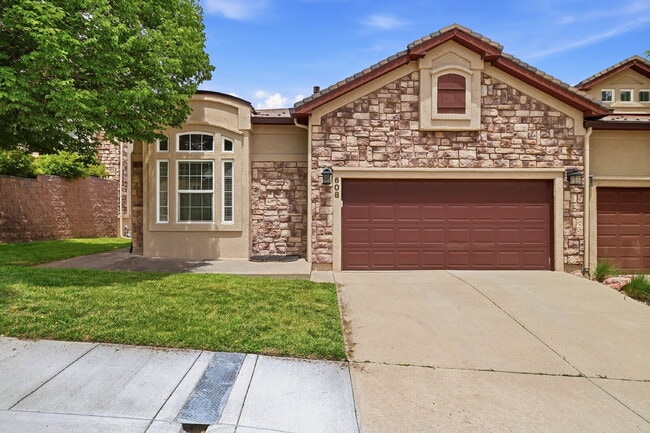 Building Photo - $2,845.95, 4-bed, 3-bath, located in Colorado Springs with a garage.
