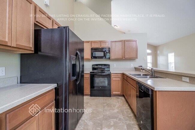 Photo - 403 Woodbury Pines Cir