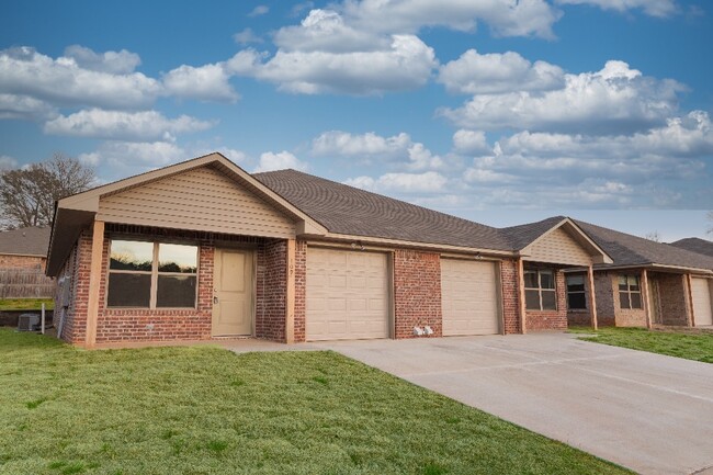 Exterior - White Properties – Clark Duplexes Rental
